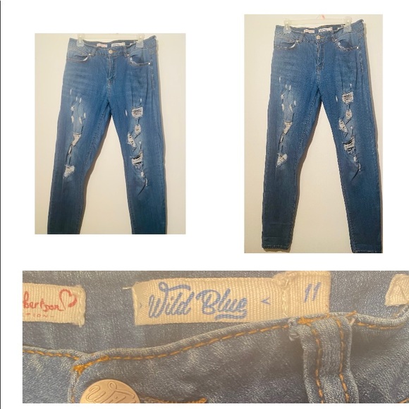Ripped Skinny Legged Jeans - Picture 2 of 3